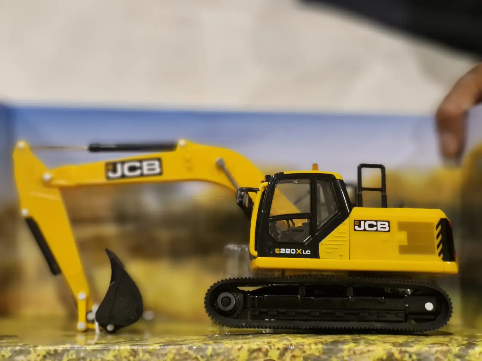 JCB hitachi truck dumper